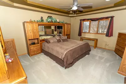 902 Somerset Drive, Carol Stream, IL 60188 - Photo 16