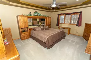 902 Somerset Dr, Carol Stream, IL 60188 - Photo 16