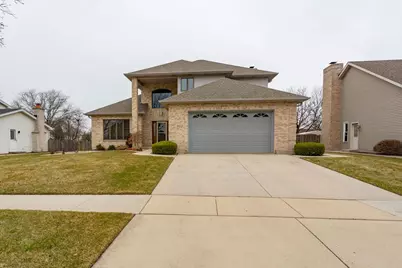 902 Somerset Drive, Carol Stream, IL 60188 - Photo 1