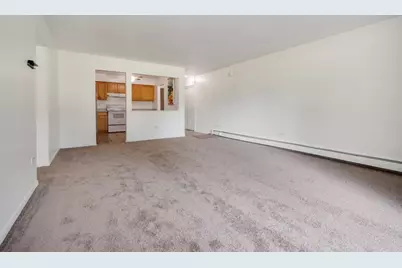 2214 S Goebbert Road #178, Arlington Heights, IL 60005 - Photo 8
