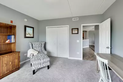 601 W Rand Road #201, Arlington Heights, IL 60004 - Photo 16