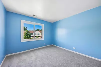 124 W Morningside Lane #124, Buffalo Grove, IL 60089 - Photo 10