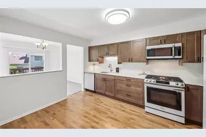 124 W Morningside Lane #124, Buffalo Grove, IL 60089 - Photo 6