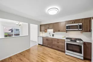 124 W Morningside Ln, Buffalo Grove, IL 60089 - Photo 6