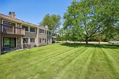 124 W Morningside Lane #124, Buffalo Grove, IL 60089 - Photo 20