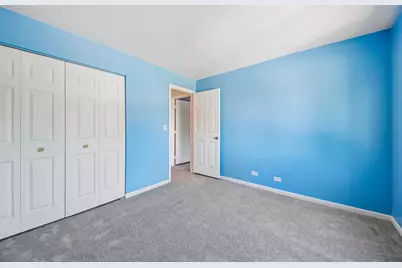 124 W Morningside Lane #124, Buffalo Grove, IL 60089 - Photo 12
