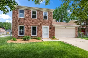 5039 Chambers Dr, Hoffman Estates, IL 60010 - Photo 22
