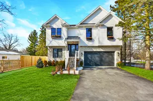 28722 N Madison Ave, Wauconda, IL 60084 - Photo 2