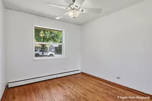 451 S Lakeshore Dr, Mundelein, IL 60060 - Photo 6