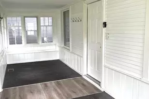 3807 Wesley Ave, Berwyn, IL 60402 - Photo 2