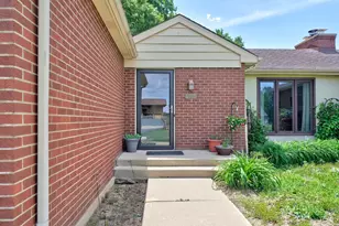 14385 W Sheryl Lynn Dr, Wadsworth, IL 60083 - Photo 4