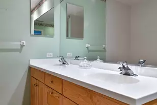 1107 Greenleaf Ave, Wilmette, IL 60091 - Photo 14