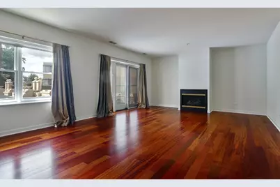 1107 Greenleaf Avenue #2F, Wilmette, IL 60091 - Photo 8