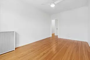 832 W Lakeside Pl, Chicago, IL 60640 - Photo 14