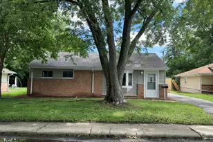 230 Miami St, Park Forest, IL 60466 - Photo 2