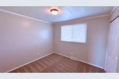1325 E 168th Place, South Holland, IL 60473 - Photo 10