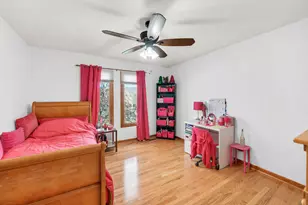1113 Loyola Dr, Libertyville, IL 60048 - Photo 32