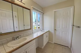 25 Pheasant Rd, Matteson, IL 60443 - Photo 16