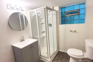 6937 S Merrill Ave, Chicago, IL 60649 - Photo 12