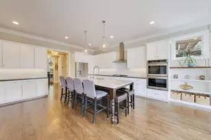 2439 W Moffat St, Chicago, IL 60647 - Photo 8
