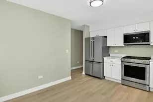 235 Norman Ct, Des Plaines, IL 60016 - Photo 6