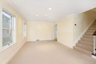 300 W Grantley Ave, Elmhurst, IL 60126 - Photo 12