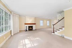 300 W Grantley Ave, Elmhurst, IL 60126 - Photo 10