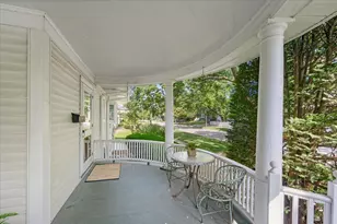 300 W Grantley Ave, Elmhurst, IL 60126 - Photo 6