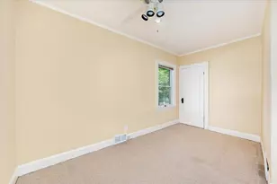 300 W Grantley Ave, Elmhurst, IL 60126 - Photo 28