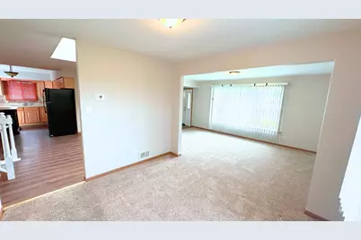 1204 E 154th Street, South Holland, IL 60473 - Photo 4