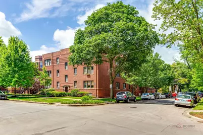 1949 W Argyle Street #3, Chicago, IL 60640 - Photo 1
