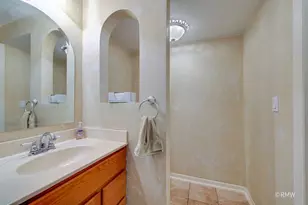 525 Timber Ridge Dr, Carol Stream, IL 60188 - Photo 8