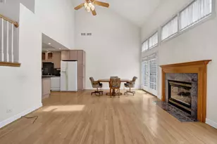 3063 Rosebrook Cir, Westchester, IL 60154 - Photo 14