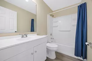 732 County Line Rd, Aurora, IL 60502 - Photo 18