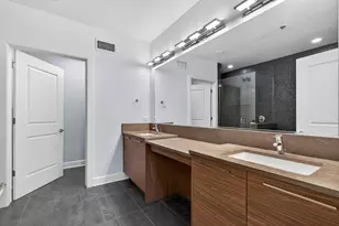 187 N Westshore Dr, Chicago, IL 60601 - Photo 20