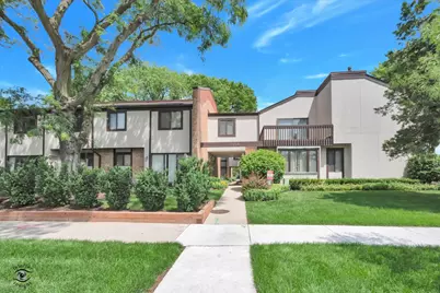 1734 Henley Street #4, Glenview, IL 60025 - Photo 2