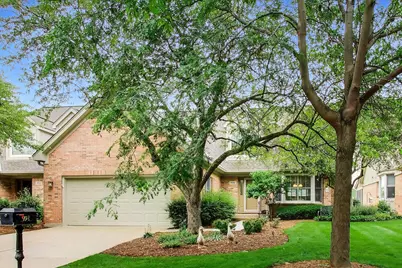 998 Plantain Court, Crystal Lake, IL 60014 - Photo 1