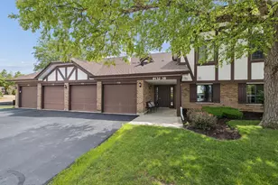 9132 Sandpiper Ct, Orland Park, IL 60462 - Photo 1