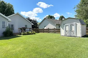 1602 Sun Ridge Dr, Bourbonnais, IL 60914 - Photo 30
