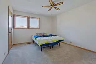 717 Whitesail Dr, Schaumburg, IL 60194 - Photo 8