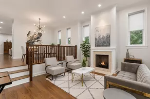 2157 W Potomac Ave, Chicago, IL 60622 - Photo 2