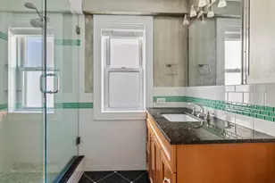 2909 N Sheridan Rd, Chicago, IL 60657 - Photo 18