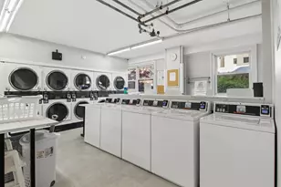 2909 N Sheridan Rd, Chicago, IL 60657 - Photo 30