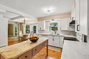7 Columbus Pkwy, Buffalo Grove, IL 60089 - Photo 14