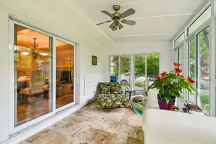 7 Columbus Pkwy, Buffalo Grove, IL 60089 - Photo 18
