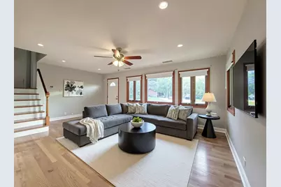 18509 Stedhall Road, Homewood, IL 60430 - Photo 2