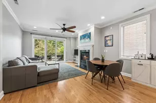 4239 N Keystone Ave, Chicago, IL 60641 - Photo 2