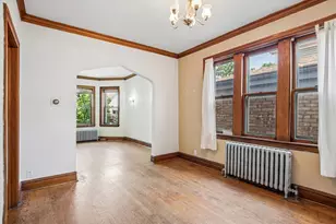 3039 N Gresham Ave, Chicago, IL 60618 - Photo 6