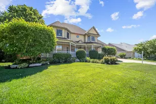 1233 Eagle Crest Dr, Lemont, IL 60439 - Photo 4
