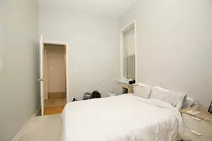 1252 N Greenview Ave, Chicago, IL 60642 - Photo 12